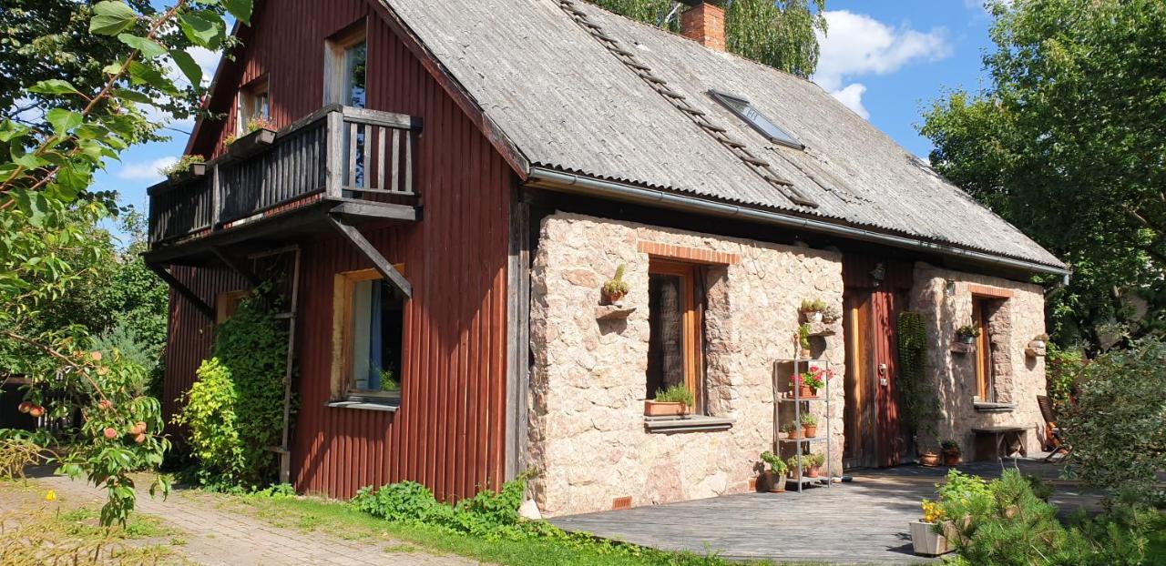 Majiga Istaba Ar Balkonu Un Vannasistaba, Bezmaksas Velo Noma Иецава Экстерьер фото